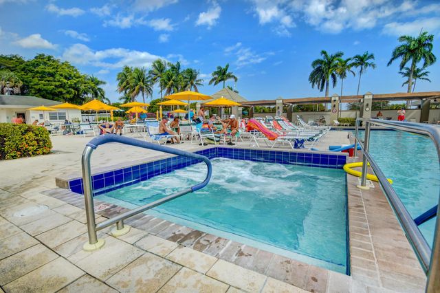 2504 Antigua Terrace H2, Coconut Creek, FL 33066