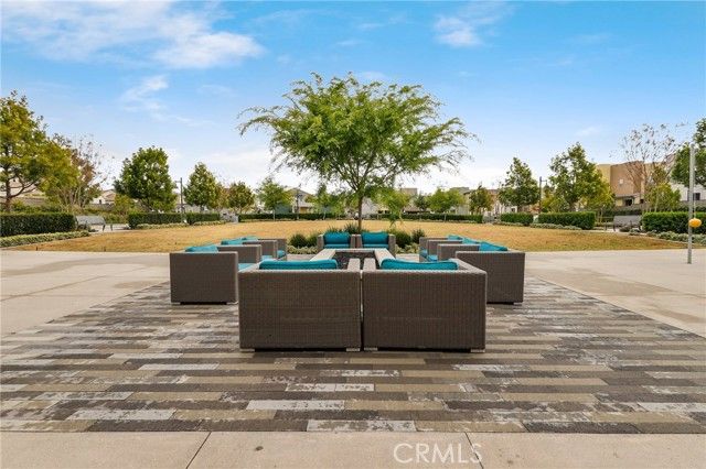 18 Fosco Street, Rancho Mission Viejo, CA 92694