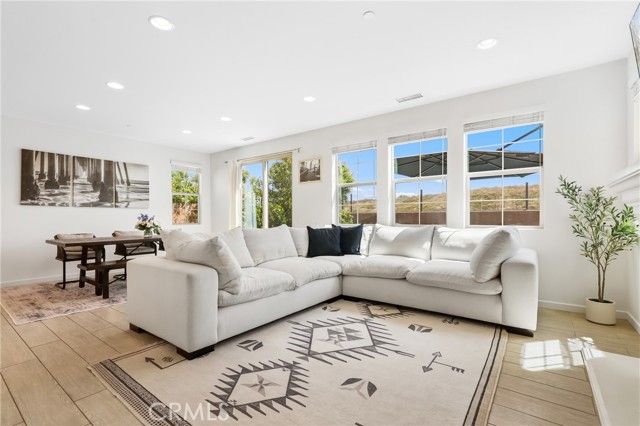 18 Fosco Street, Rancho Mission Viejo, CA 92694