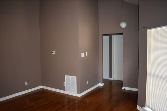 11022 Shadowfield Drive, Houston, TX 77064