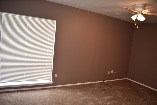 11022 Shadowfield Drive, Houston, TX 77064