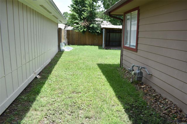 11022 Shadowfield Drive, Houston, TX 77064