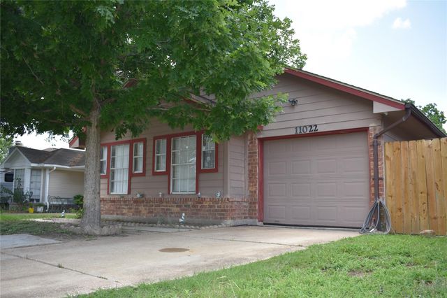 11022 Shadowfield Drive, Houston, TX 77064