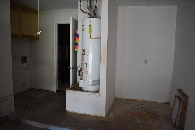 11022 Shadowfield Drive, Houston, TX 77064