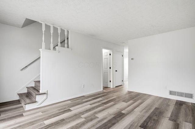 2946 Sawdust Lane, Dublin, OH 43017