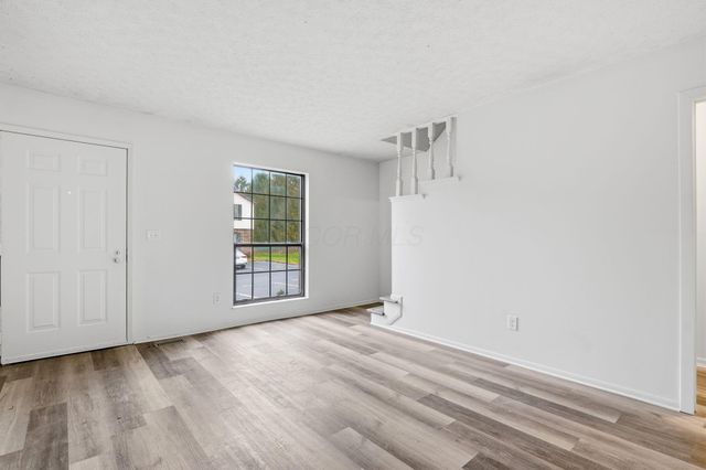 2946 Sawdust Lane, Dublin, OH 43017