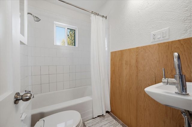 10611 Hermosa Drive, Dallas, TX 75218