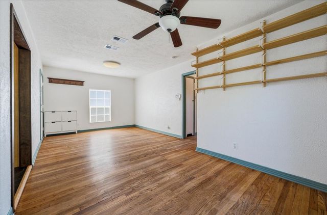 10611 Hermosa Drive, Dallas, TX 75218