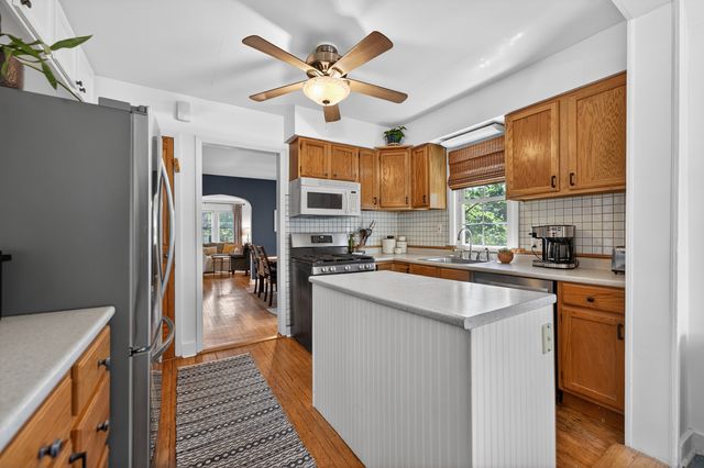 18219 Riegel Road, Homewood, IL 60430