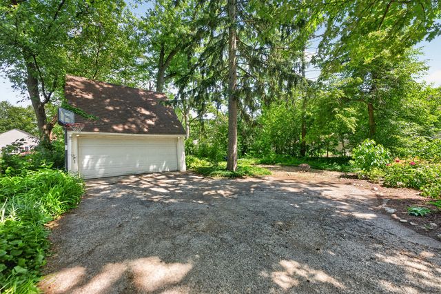 18219 Riegel Road, Homewood, IL 60430