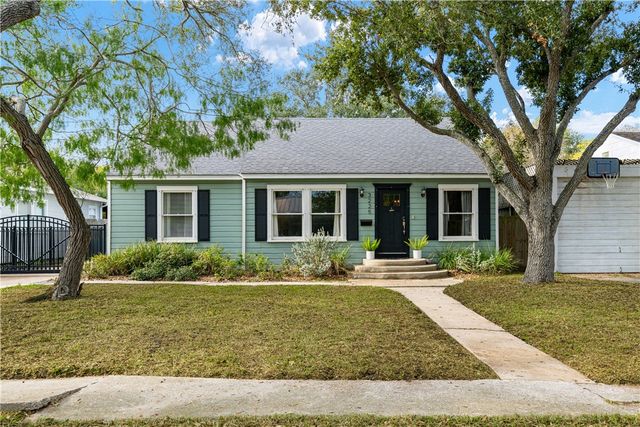 3225 Lawnview St, Corpus Christi, TX 78404