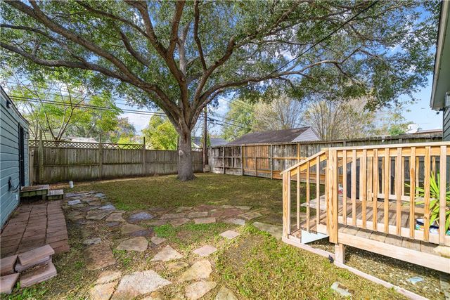 3225 Lawnview St, Corpus Christi, TX 78404