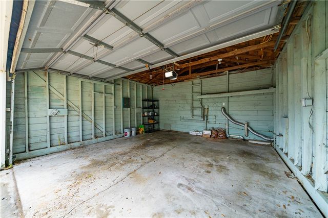 3225 Lawnview St, Corpus Christi, TX 78404