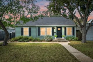3225 Lawnview St, Corpus Christi, TX 78404