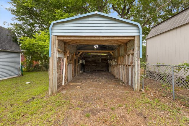 364 Mesquite, Livingston, TX 77351