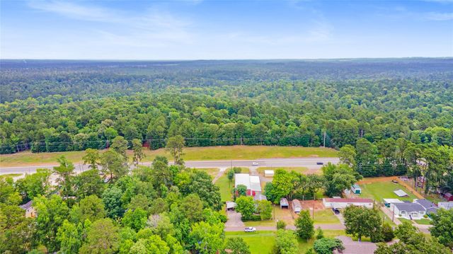 364 Mesquite, Livingston, TX 77351
