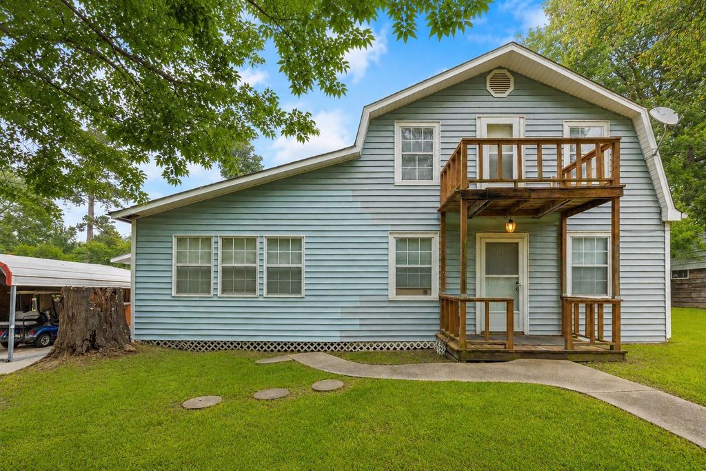 364 Mesquite, Livingston, TX 77351