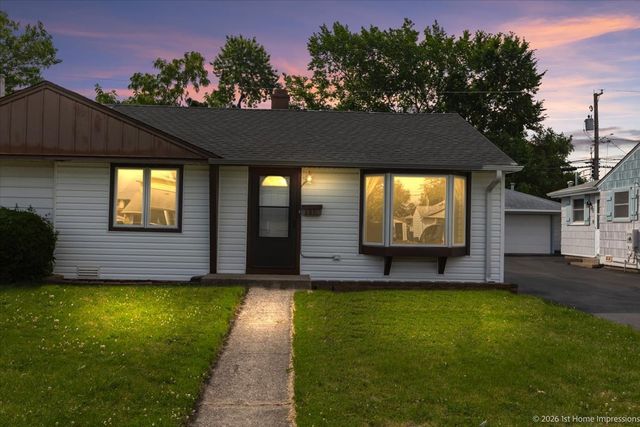 8875 S Corcoran Road, Hometown, IL 60456