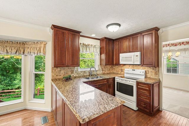 6421 Copperleaf Lane, Cincinnati, OH 45230