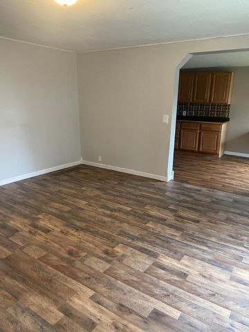 16 Canal Street, Big Flats, NY 14814