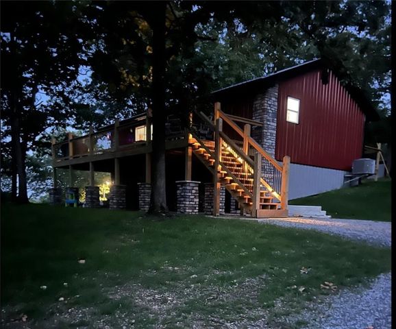 34621 Wellhouse Avenue, Warsaw, MO 65355