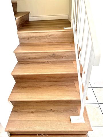 684 E Lee Place, Azusa, CA 91702