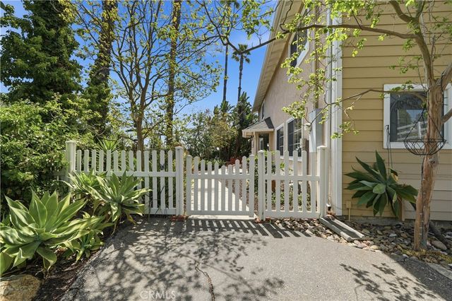 717 Porter Road, Fallbrook, CA 92028