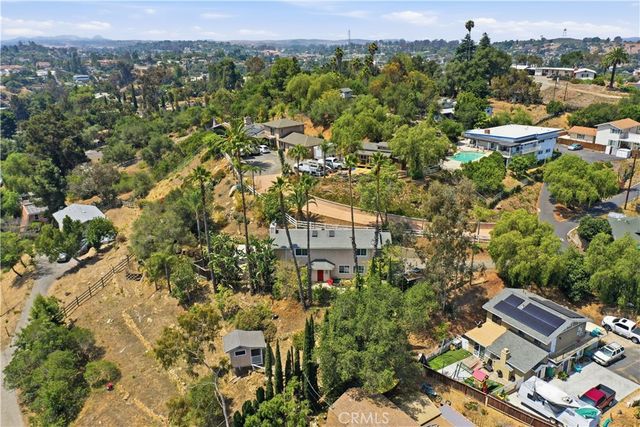 717 Porter Road, Fallbrook, CA 92028