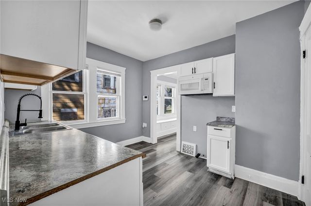 10112 Kinsman Road, Cleveland, OH 44104