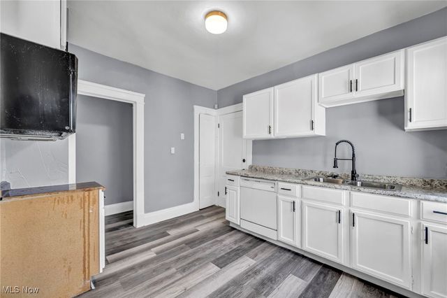 10112 Kinsman Road, Cleveland, OH 44104