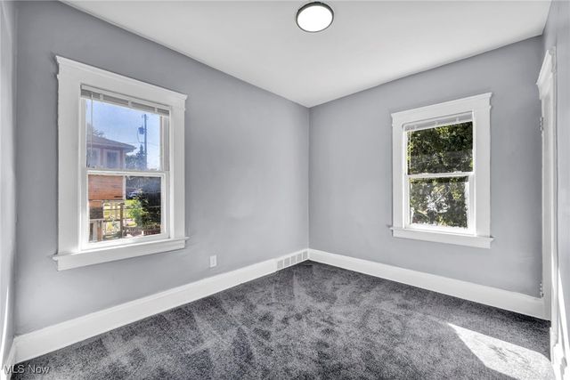 10112 Kinsman Road, Cleveland, OH 44104