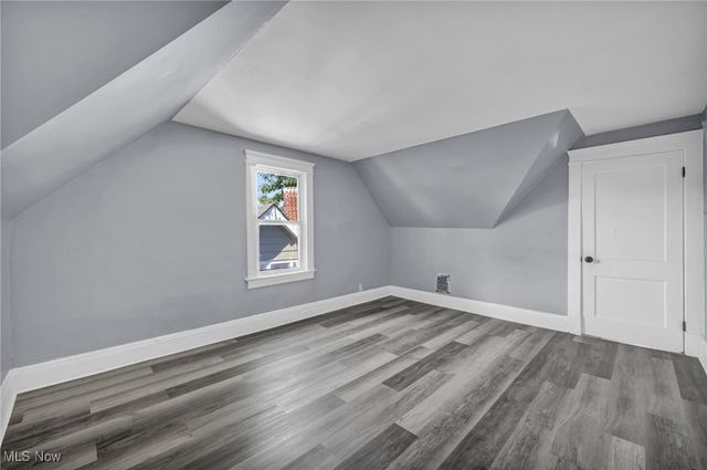 10112 Kinsman Road, Cleveland, OH 44104