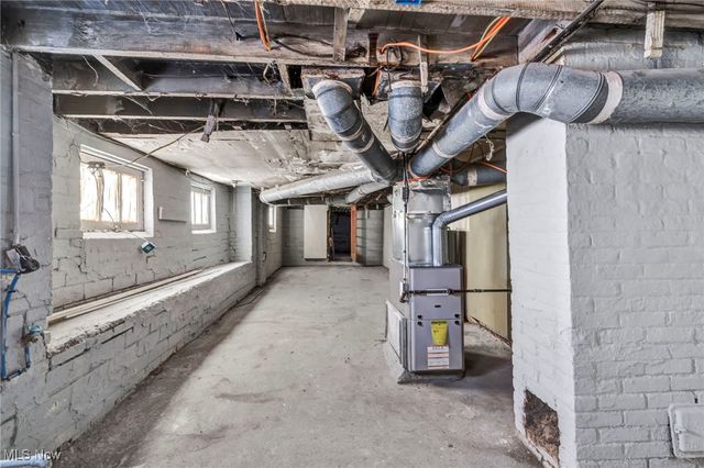 10112 Kinsman Road, Cleveland, OH 44104