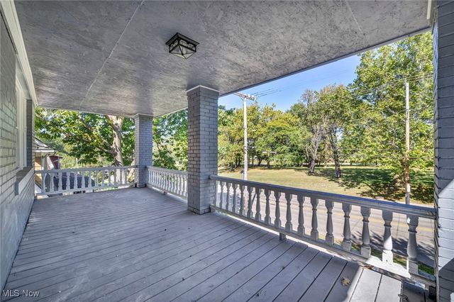 10112 Kinsman Road, Cleveland, OH 44104