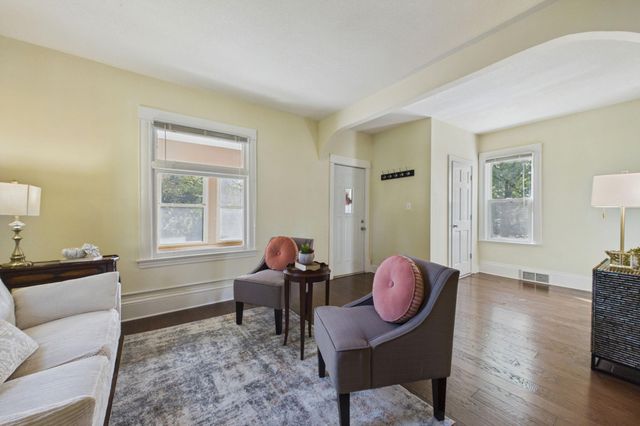 3501 Queen Avenue N, Minneapolis, MN 55412