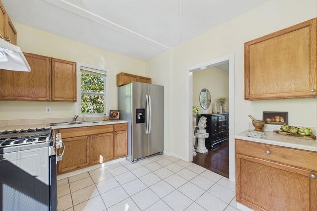 3501 Queen Avenue N, Minneapolis, MN 55412