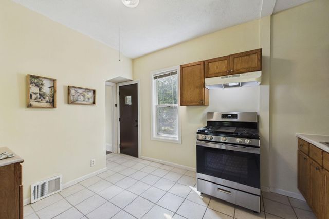 3501 Queen Avenue N, Minneapolis, MN 55412