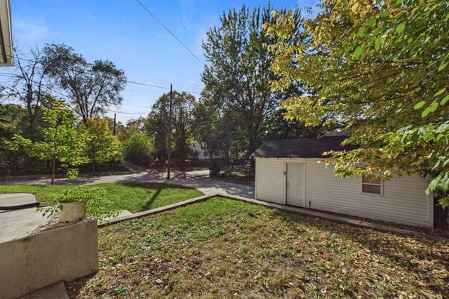 3501 Queen Avenue N, Minneapolis, MN 55412