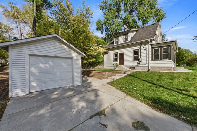 3501 Queen Avenue N, Minneapolis, MN 55412