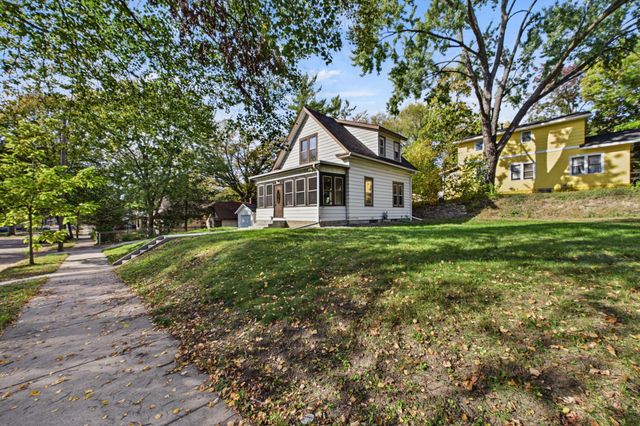 3501 Queen Avenue N, Minneapolis, MN 55412
