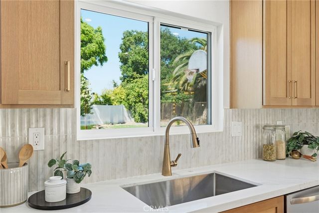 6 Skyview, Phillips Ranch, CA 91766