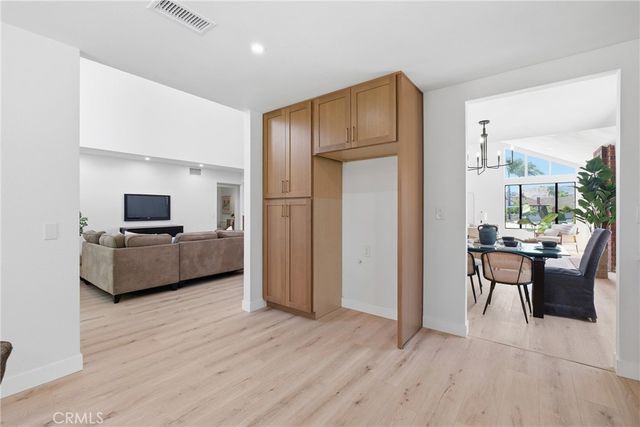 6 Skyview, Phillips Ranch, CA 91766