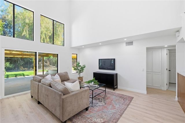 6 Skyview, Phillips Ranch, CA 91766