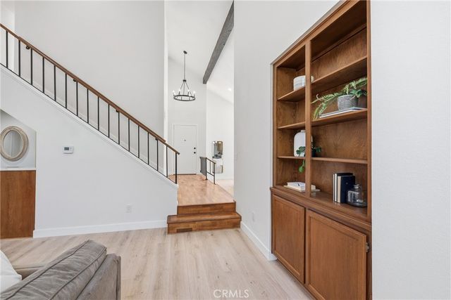 6 Skyview, Phillips Ranch, CA 91766