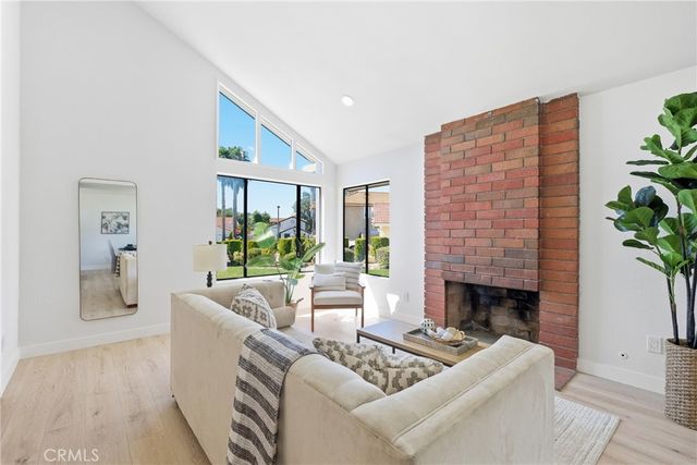 6 Skyview, Phillips Ranch, CA 91766