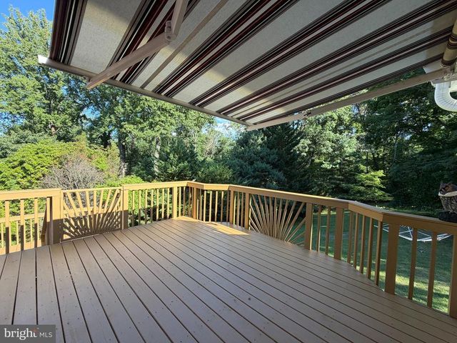 7386 STUART, Warrenton, VA 20187