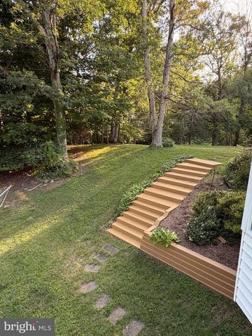 7386 STUART, Warrenton, VA 20187