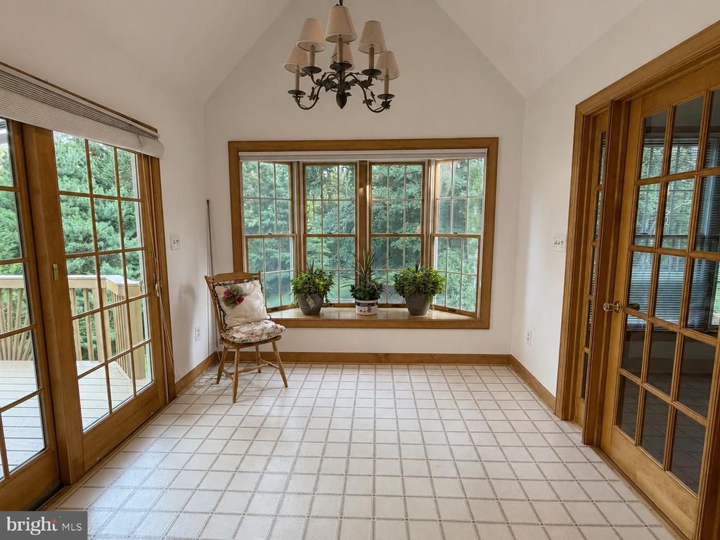 7386 STUART, Warrenton, VA 20187