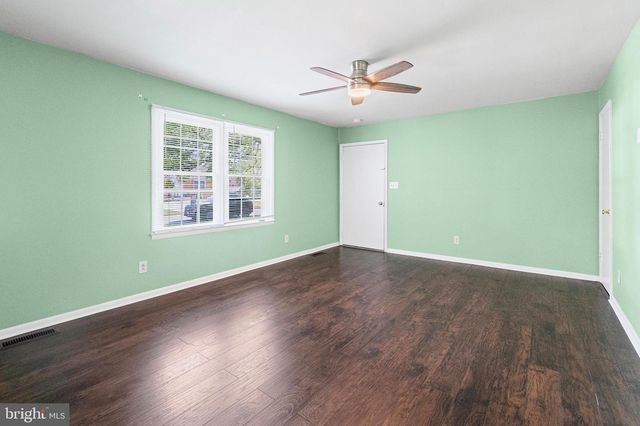 6 CINDER RD, Lutherville Timonium, MD 21093