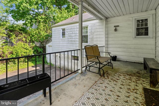 6 CINDER RD, Lutherville Timonium, MD 21093